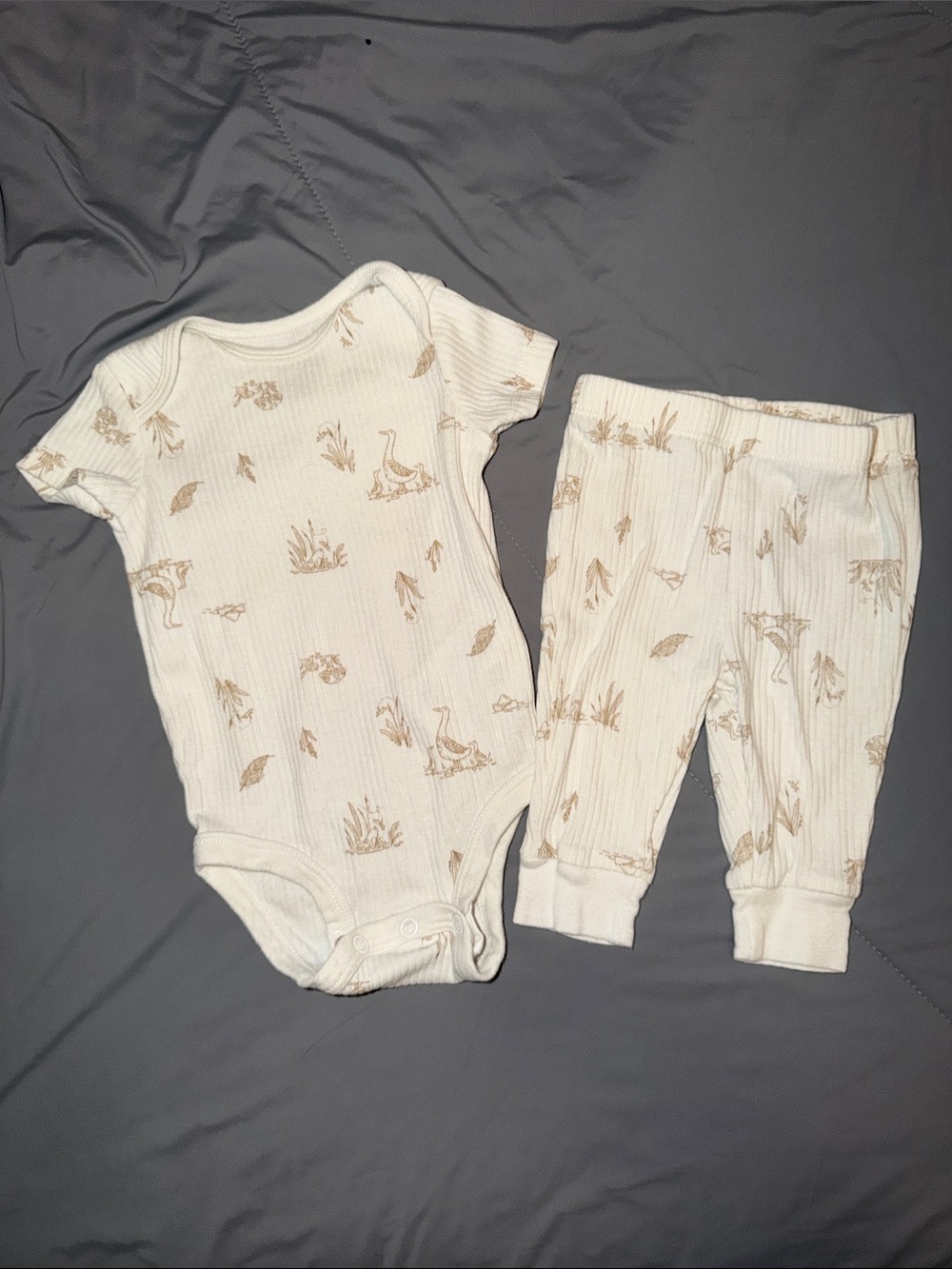 Carter's Cream Ribbed Baby Bodysuit & Pants Set 3M